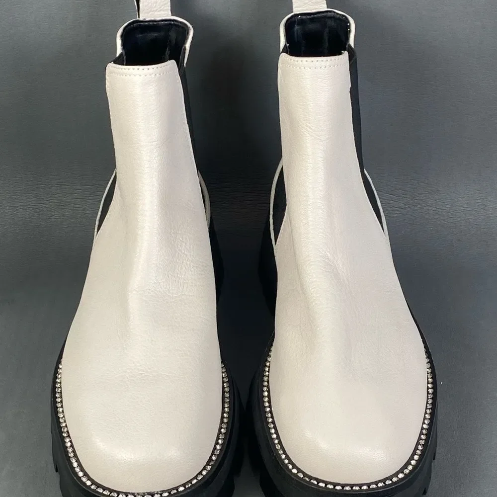 Karl Lagerfeld Paris Women's Classic Mayde Leather Lug-Sole Ankle Boot size  9.5 - Picture 5 of 11